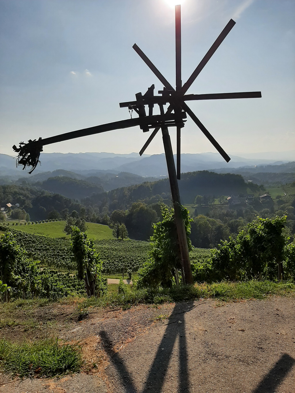 Der Klapotetz, ein Teil des Landschaftsbildes in der Südsteiermark